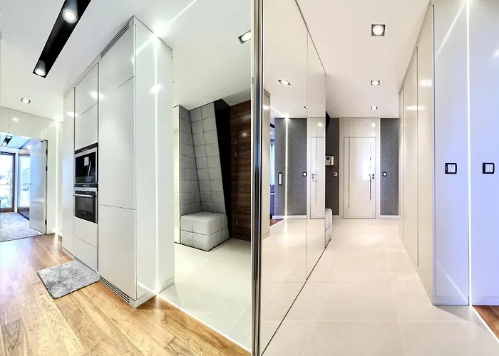 Imperial - Aquarius Vi 索波特