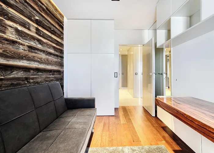 Imperial - Aquarius Vi * 索波特